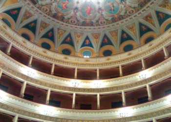 CALA IL SIPARIO SULLA STAGIONE TEATRALE 2011/2012 DEL MANCINELLI