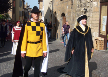 E’ il giorno del Corteo storico. Ospite il presidente della Cei, Angelo Bagnasco