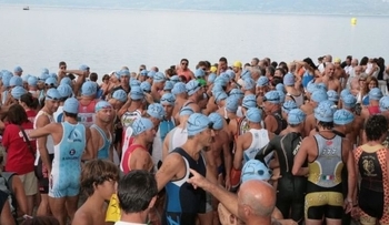 IL TRIATHLON   FA TAPPA A BOLSENA