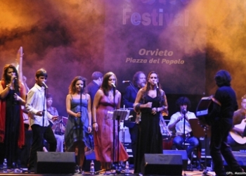 L’ORCHESTRA GIOVANILE DI MUSICA POPOLARE al teatro Boni di Acquapendente