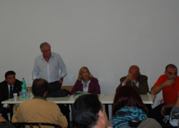 Dopo la discarica anche il deposito di carcasse. La gente dice ”no”