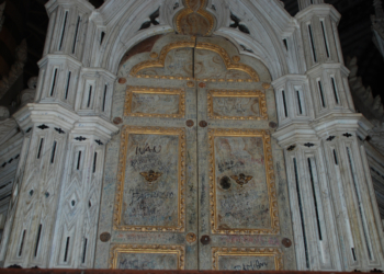 Il Duomo imbrattato, al via un censimento dei ”graffiti”