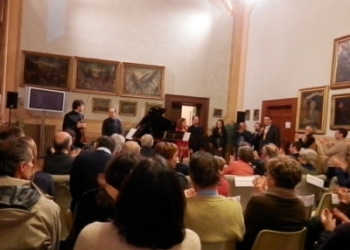 Straordinario concerto di Natale nella sala “unità d’italia”, tradizionale brindisi di auguri