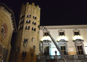 “Il salvataggio della Befana dopo la rottura della scopa”