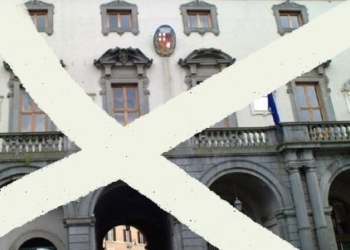 Lotta in Giunta. La “Verità” ne esce stramazzata