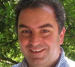 Castel Giorgio. Sinistra a terra