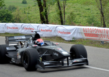 Scola fa il bis alla Cronoscalata della Castellana