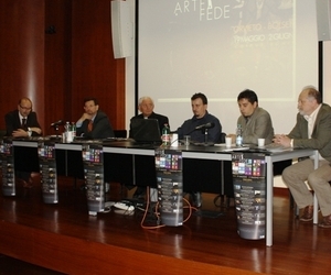 “Percorsi – Varcare la porta della Fede”