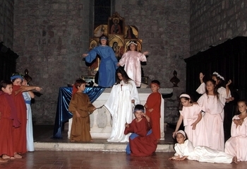 Bolsena, aperte le iscrizioni per i “Misteri dei bambini”