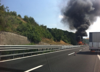 Tir a fuco sull’A1, traffico paralizzato