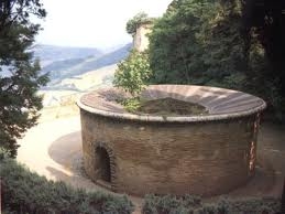 San Patrizio: scandali e magie del Pozzo