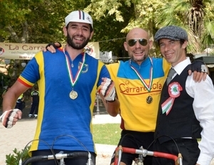 “LA CARRARECCIA” -PEDALANDO INDIETRO NEL TEMPO-: UNA BELLA GIORNATA ALL’INSEGNA DEL PASSATO