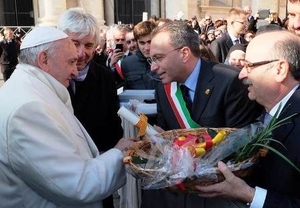 Bolsena. I cittadini incontrano Papa Francesco