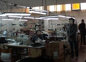 SFRUTTAMENTO DEL LAVORO ED EVASIONE: SOCIETA’ SARTORIALE ITALIANA DENUNCIATA DALLA GUARDIA DI FINANZA DI ORVIETO