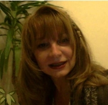 Un premio e un attestato di merito  nell’arco di due mesi a Maria Antonietta Paglialunga per le sue poesie