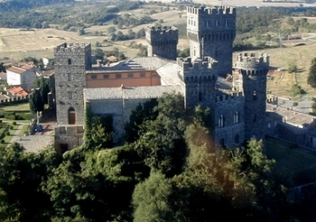 Castello di Torre Alfina e Bosco del Sasseto per le “Giornate FAI di Primavera”