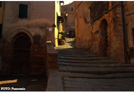 “Tour guidato per le vie di Acquapendente con visita alla Pinacoteca e alla Basilica del Santo Sepolcro”