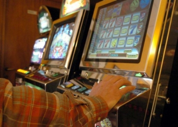 Colpo al bar della Gabelletta, via con sigarette e soldi delle slot