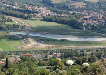 Complanare. O completata velocemente o inutile