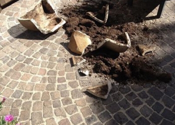 Ancora atti vandalici in centro