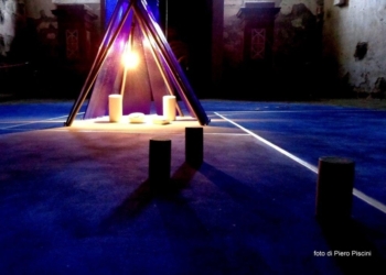 Il presepe “Blù notte” di Guido Strazza