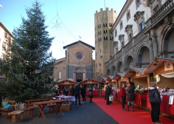 Mercatino Cittaslow in piazza della Repubblica. Verso la ricostituzione del coordinamento umbro delle cittaslow
