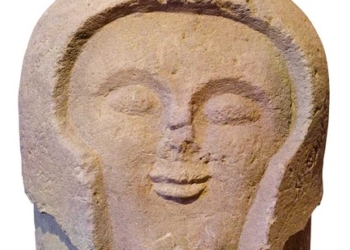 Il cippo a testa di guerriero tra le 100 opere più rappresentative dell’arte italiana