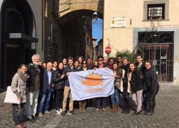 New York  studia  Orvieto