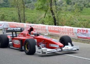 43^ Cronoscalata della Castellana scatta con la sfida Merli-Fattorini