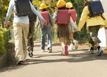 “La gita in discarica è pericolosa. Fermatela”