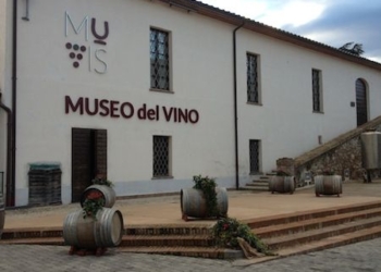 Dioniso e la nascita del vino a Castiglione