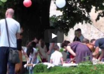 Abornoz, la “Fortezza di giochi” attrae grandi e piccoli tra suoni, colori e sapori