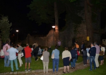 Rimandato lo spettacolo “I 7 capirai”. Ma c’è la visita all’osservatorio di Monte Rufeno