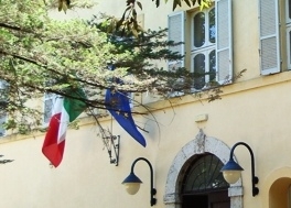 Istituti pubblici di assistenza e beneficenza: lunedì 14 settembre a Villa Umbra seminario su percorso riordino e trasformazione avviato dalla Regione