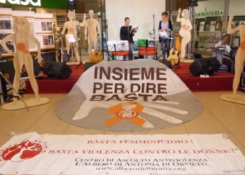 Successo dell’iniziativa alla Coop per il Centro Antiviolenza Albero di Antonia