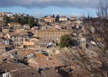 Regolamento sanzioni. Il sindaco Bambini rimanda la discussione