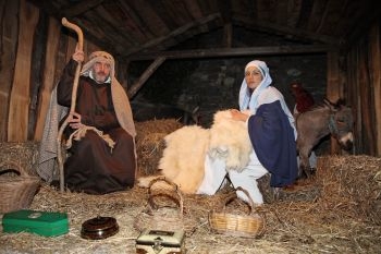 Suggestiva rappresentazione della Natività nel borgo di  Pesciano