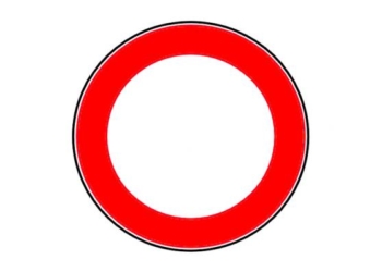 Transito interrotto su via Magalotti