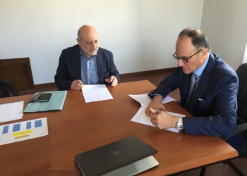 Stretta di mano tra Csco e Ordine dei giornalisti