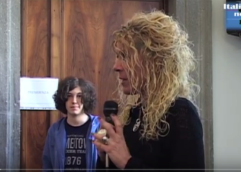 Il “Vento della felicità”, il secondo libro della diciassettenne Chiara Esposito