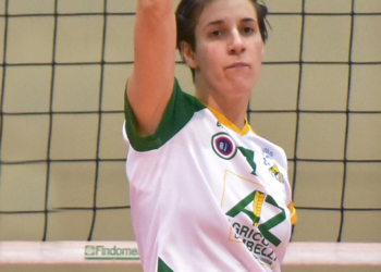 Giulia Kotlar firma per il tris in maglia Zambelli Orvieto