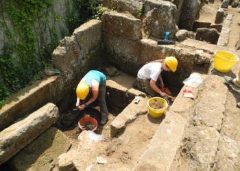 A Lugnano in Teverina, Summer Camp estivo in area archeologica Poggio Gramignano con David Soren