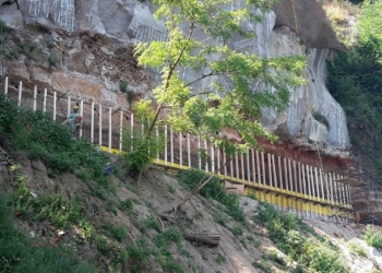 Proseguono lavori di mitigazione rischio idrogeologico alla Rupe di Sugano