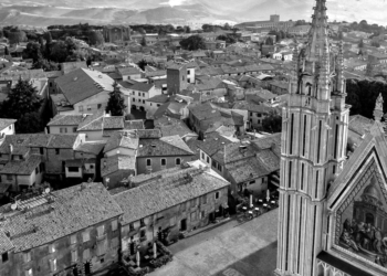 Orvieto dall’alto vista in Bianco e Nero