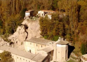 Novecento euro raccolti durante la messa. Grazie alla parrocchia di S.Andrea e Don Luca