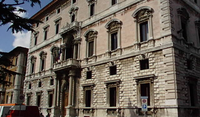 Imprese danneggiate dal sisma, la Regione semplifica procedure di accesso al credito