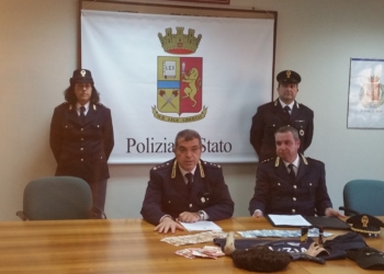 Rapina lampo al Monte dei Paschi, acciuffato poco dopo dagli agenti del commissariato