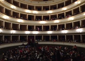 Il Mancinelli gremito di studenti per la Giornata della Memoria