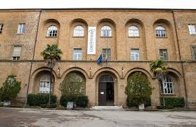 Studenti e docenti in rivolta all’Ipsia e All’artistico. Strutture fatiscenti e poca sicurezza