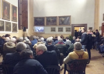 Le Crete, la città insorge contro l’ampliamento. Il Comune annuncia ricorso alla delibera regionale